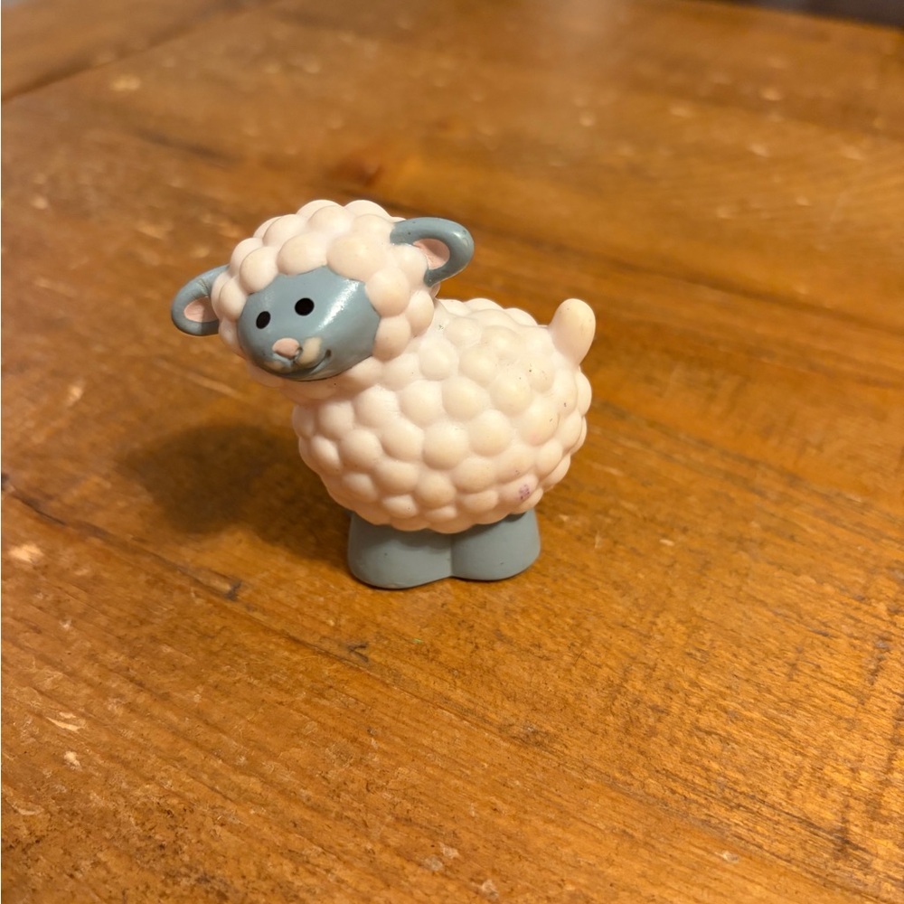Fisher Price Little People sheep as is